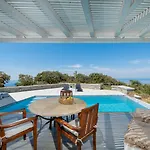 Melie Boutique Aparthotel 3*