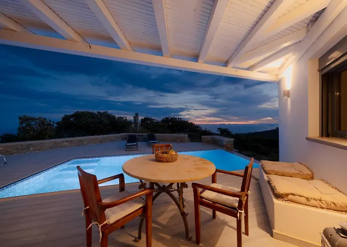 Melie Boutique Apartmanhotel 4*